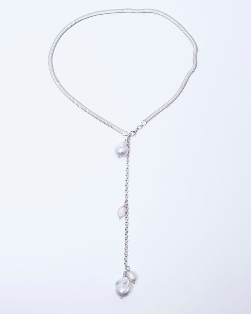 Dripping Pearl Necklace